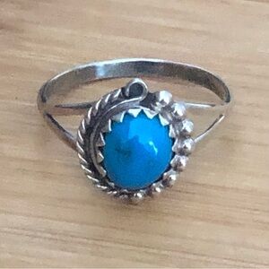 $57 Signed Native American Vintage Estate Ring Sterling  Signed NAKAI   Size 8